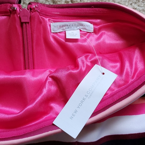 NWT NY&CO Strapless Dress - Picture 3 of 5